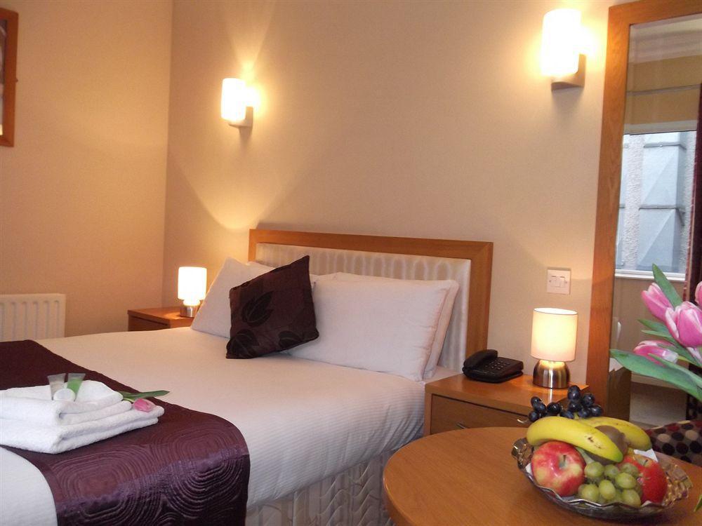 The Pier Hotel Limerick Junction Quarto foto