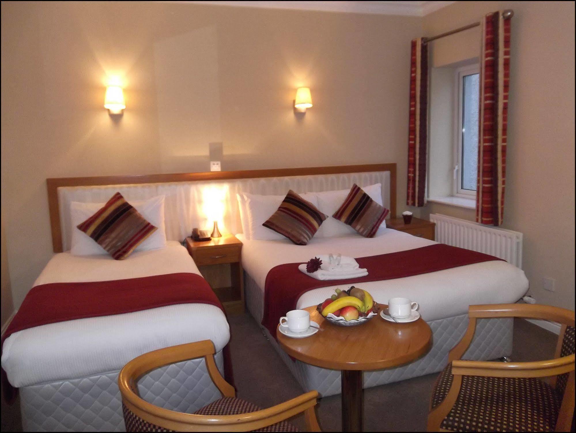 The Pier Hotel Limerick Junction Quarto foto